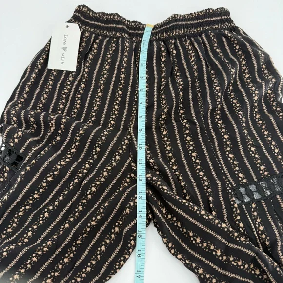 Black and Tan Wide Leg Pants with Crochet Inset - Picture 7 of 9